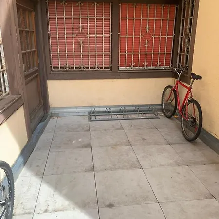 Historical Town Center Cosy Flat Apartman